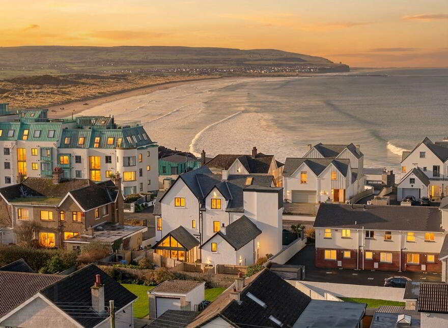 3 Bed 1st Floor Apartment, Strand Road, Portstewart, Strand Road, Portstewart