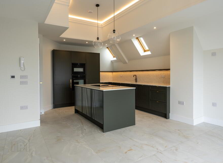 3 Bed Penthouse Apartment, Strand Road, Portstewart, Strand Road, Portstewart