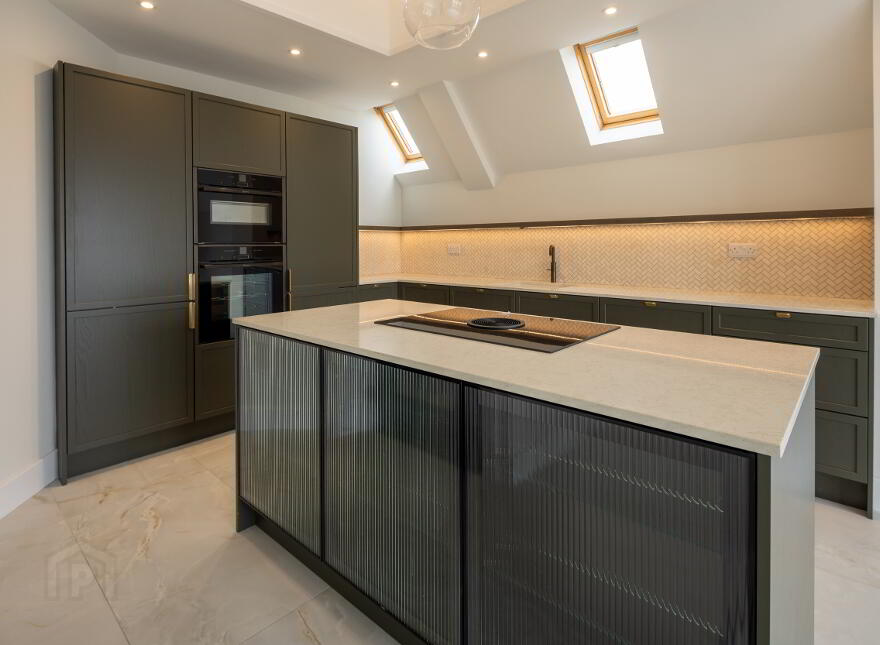3 Bed Penthouse Apartment, Strand Road, Portstewart, Strand Road, Portstewart