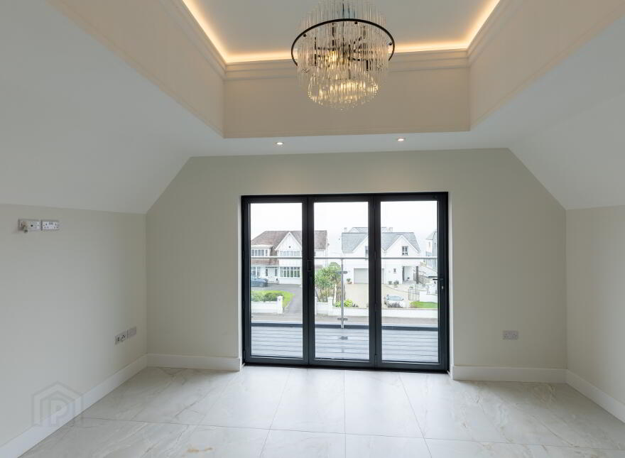 3 Bed Penthouse Apartment, Strand Road, Portstewart, Strand Road, Portstewart
