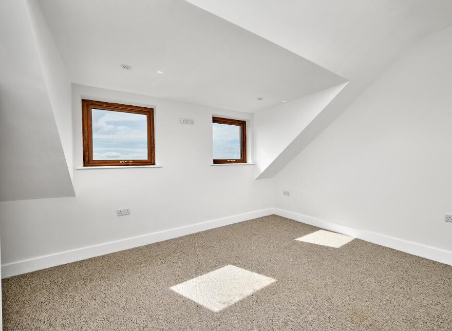 3 Bed Penthouse Apartment, Strand Road, Portstewart, Strand Road, Portstewart