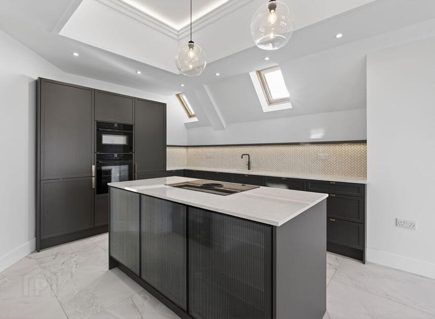 3 Bed Penthouse Apartment, Strand Road, Portstewart, Strand Road, Portstewart