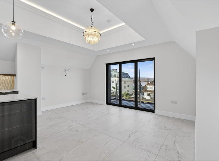 3 Bed Penthouse Apartment, Strand Road, Portstewart, Strand Road, Portstewart