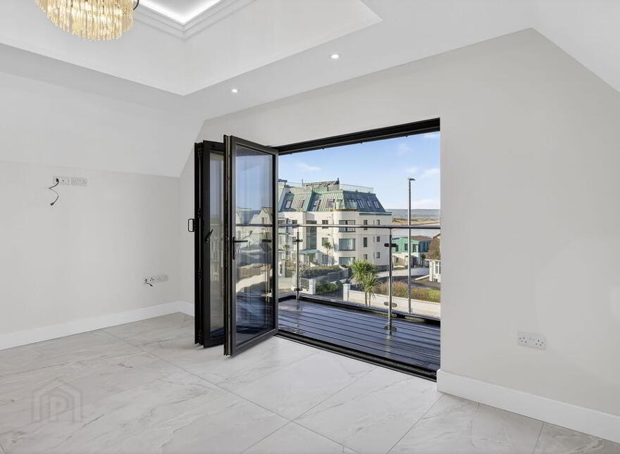 3 Bed Penthouse Apartment, Strand Road, Portstewart, Strand Road, Portstewart