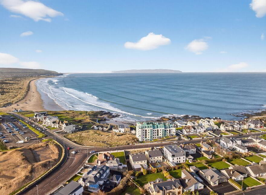 3 Bed Penthouse Apartment, Strand Road, Portstewart, Strand Road, Portstewart