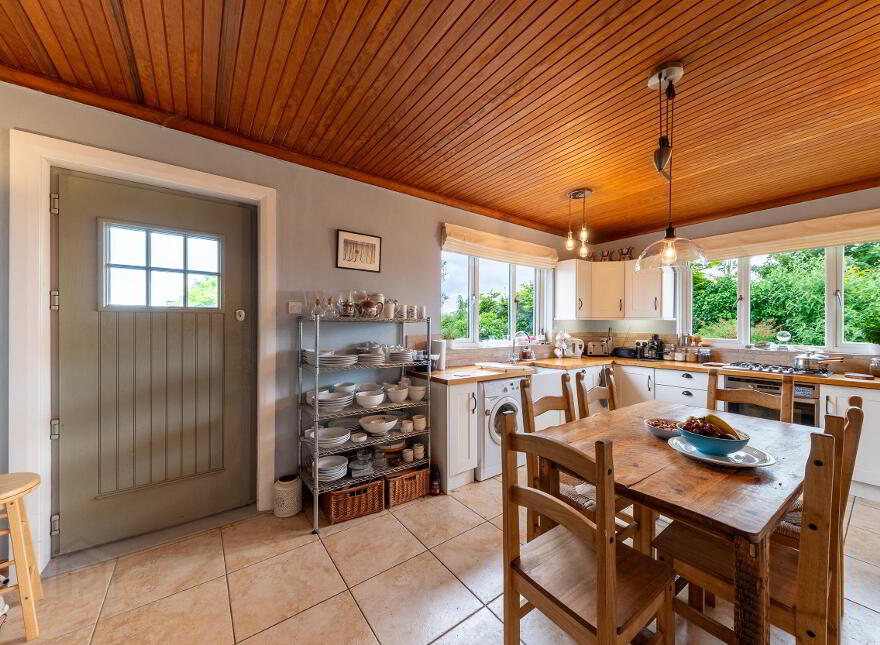 6 Bar Hall Road, Portaferry, Newtownards, BT22 1RQ