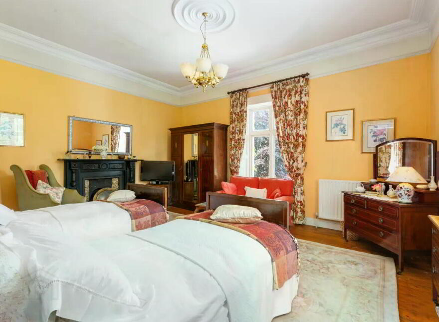 Ballintoher House, Ballintoher Road, Nenagh, E45TX68