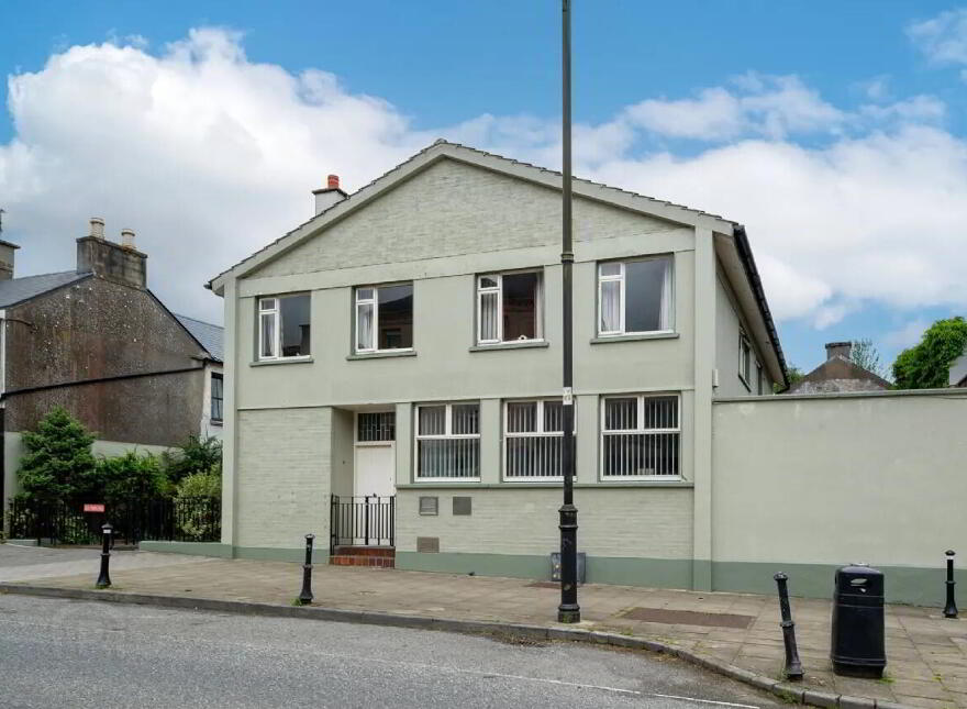 Bank House, Main Street, Doneraile, P51VYY9