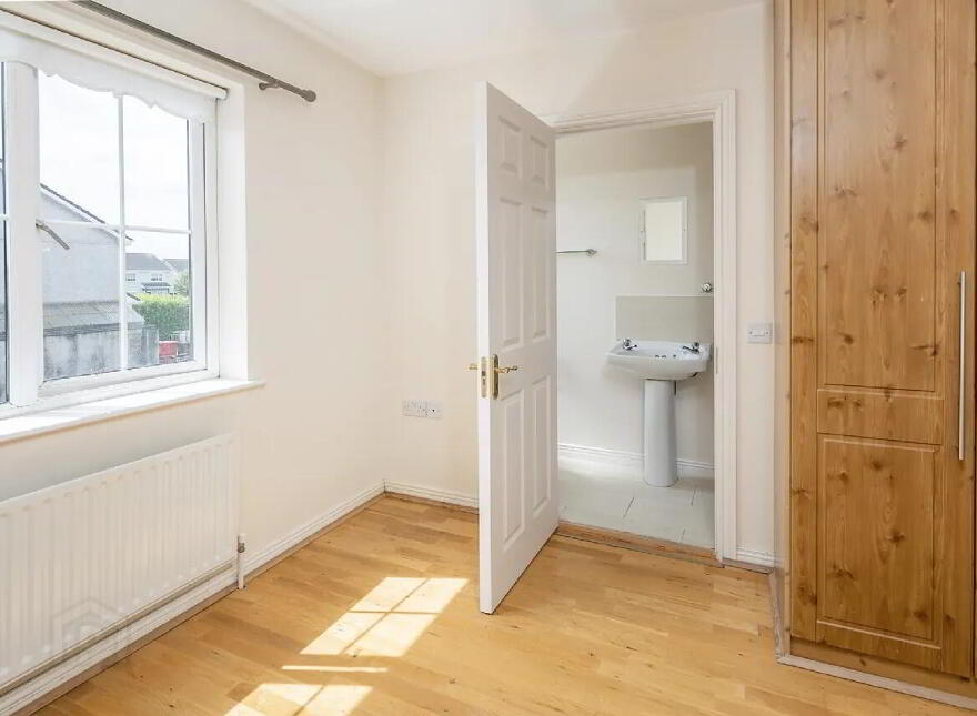 42 The Maples, Gort An Oir, Castlemartyr, P25R156
