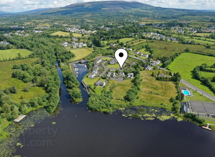 7 Acres, Avenue, Acres Cove, Drumshanbo, Carrick-On-Shannon, N41A895 photo