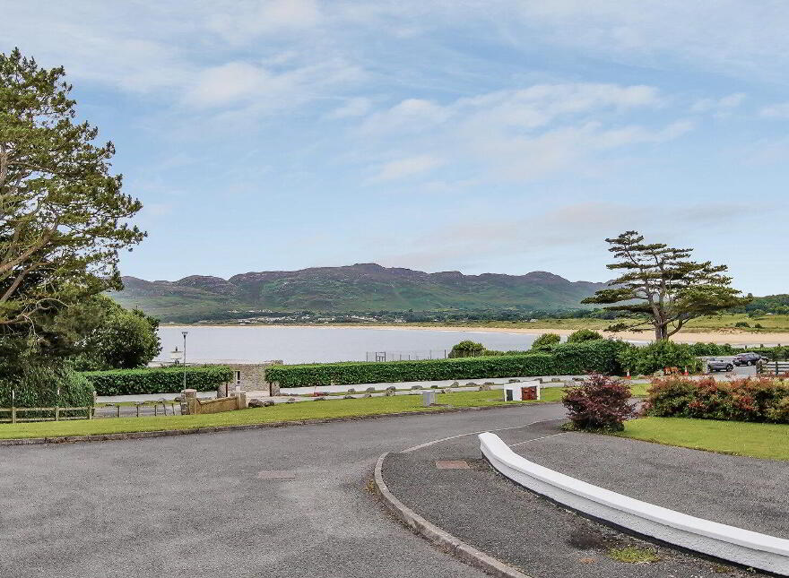 2 Fanad Way, Portsalon, F92W266