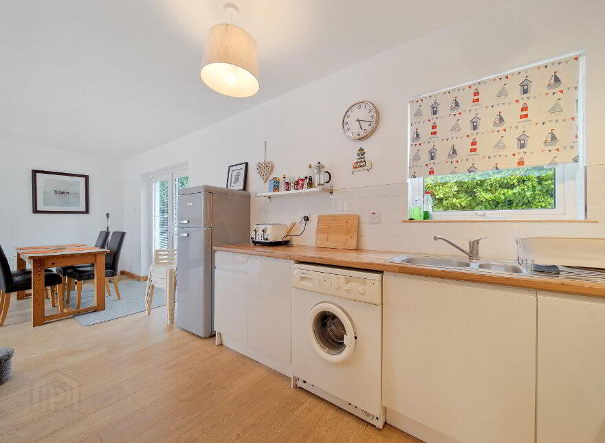2 Fanad Way, Portsalon, F92W266
