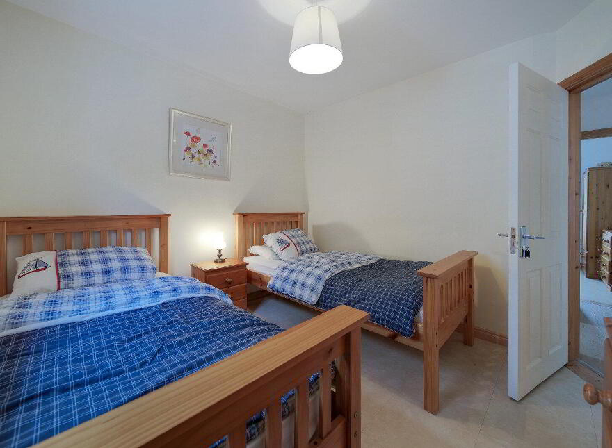 2 Fanad Way, Portsalon, F92W266