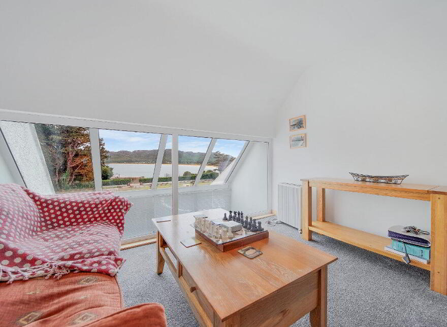 2 Fanad Way, Portsalon, F92W266