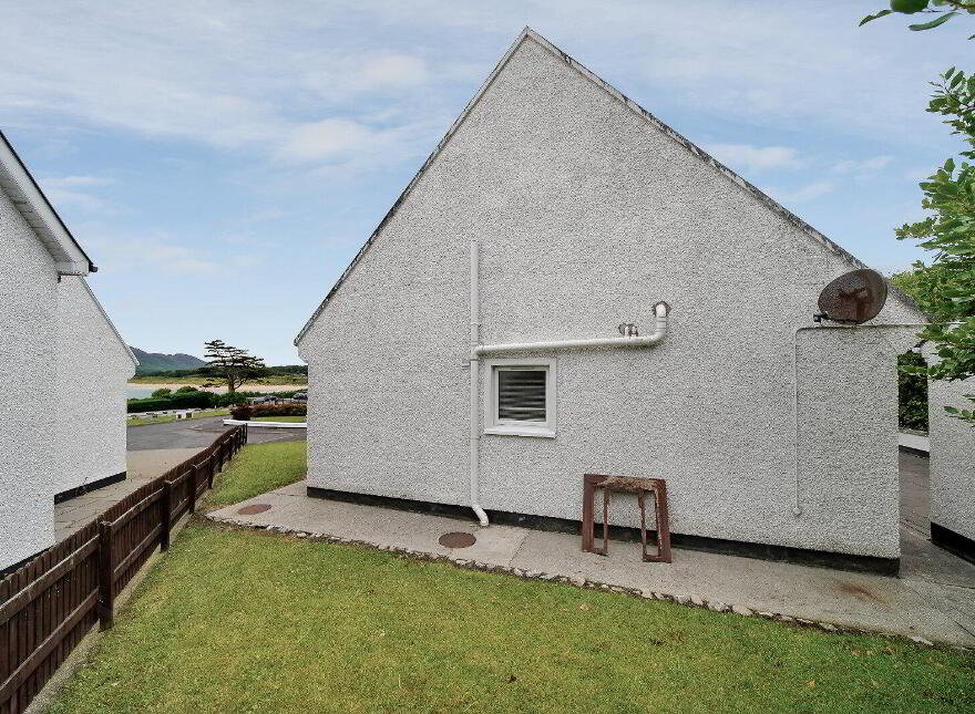 2 Fanad Way, Portsalon, F92W266