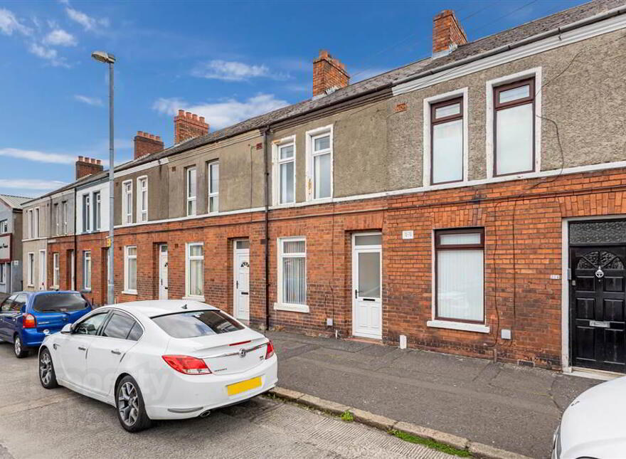 202 Donegall Avenue, Belfast, BT12 6LY photo