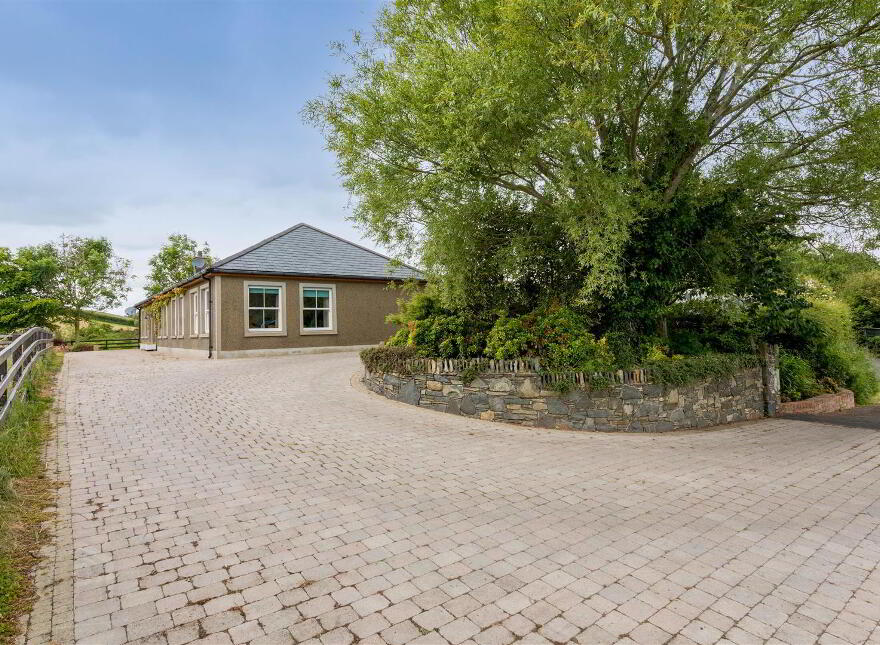 5a Killyleagh Road, Saintfield, BT24 7EJ