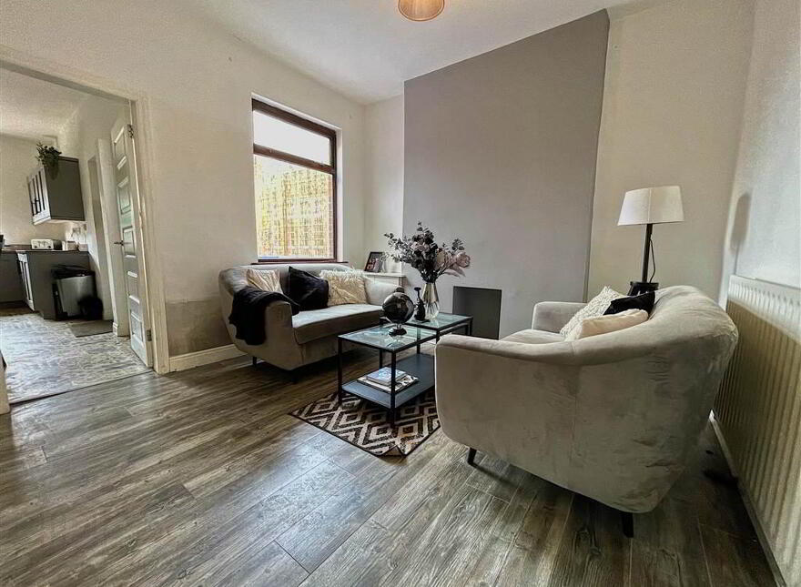 427 Springfield Road, Belfast, BT12 7DJ