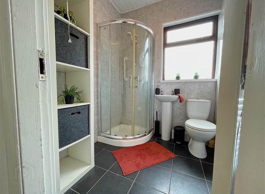 427 Springfield Road, Belfast, BT12 7DJ