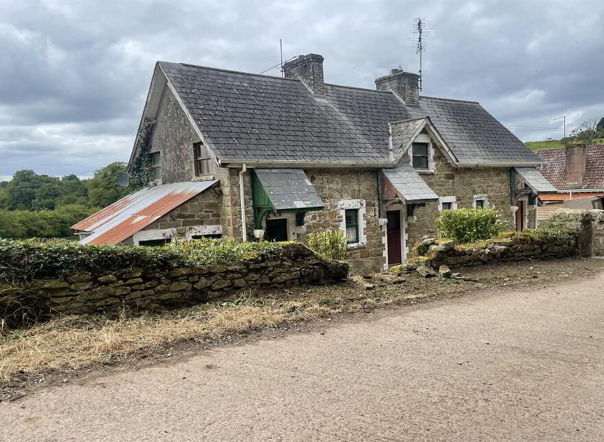 08-12 Ballagh Road, Clogher, BT76 0HE