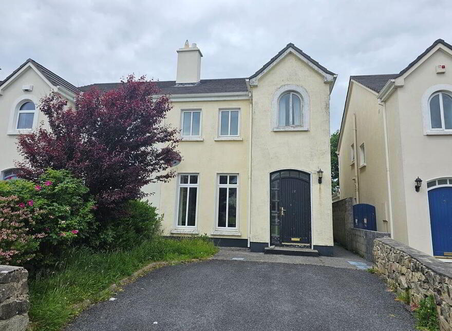 17 Barr Na Carraige, Fort Lorenzo, Taylors Hill, Galway City, H91TRN8 photo