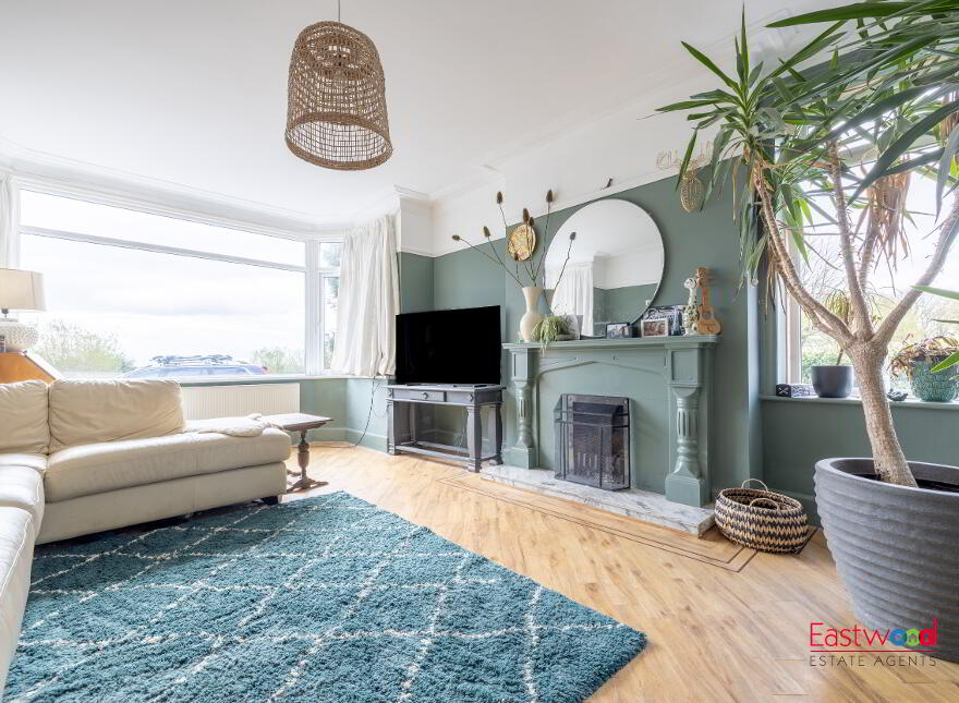 Castlerobin House, 2 Braithwaites Road, And Lands, Lisburn, BT28 3SW