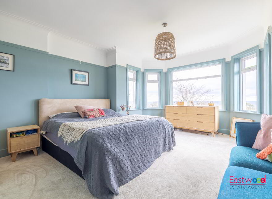 Castlerobin House, 2 Braithwaites Road, And Lands, Lisburn, BT28 3SW