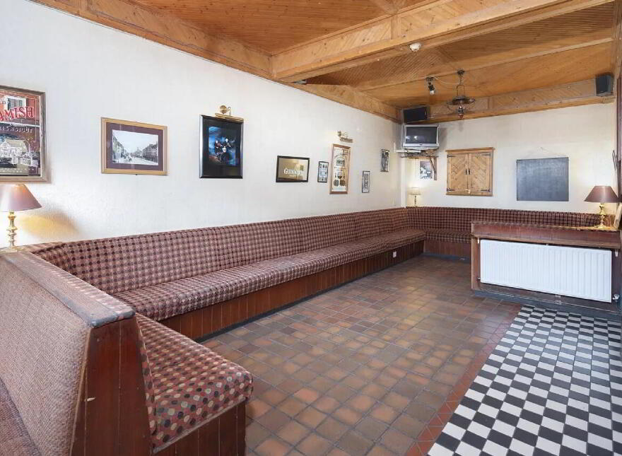 49 Main Street, (, Previously Batt Murphys Bar), Midleton, P25HY07