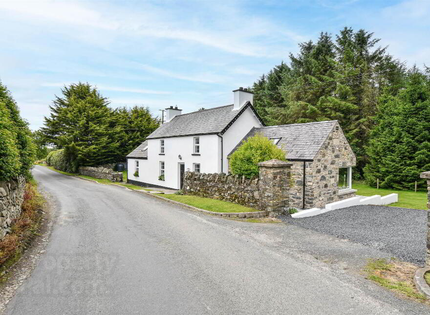 46 Church Road, Crossgar, BT30 9HR photo