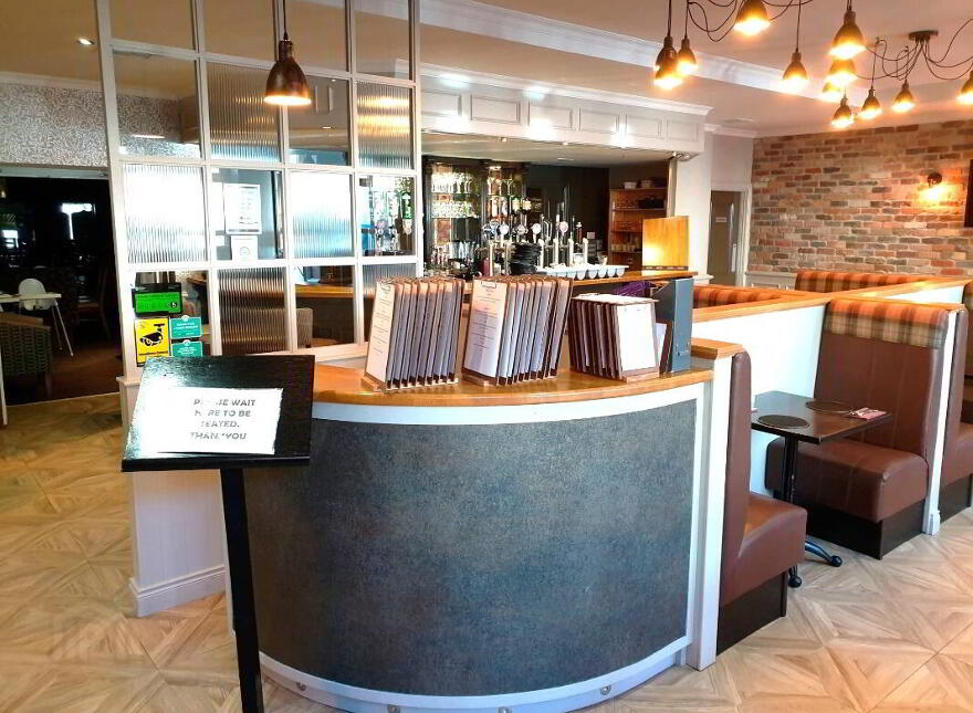 Portmor Bar & Restaurant With, 4 Bed Dwelling, Blackwatertown, Dungannon, BT71 7HL