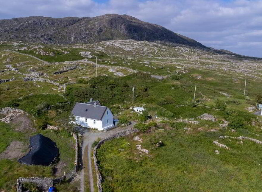 Gleann Cottage", Errisbeg Connemara, West, Roundstone, H91HD7A