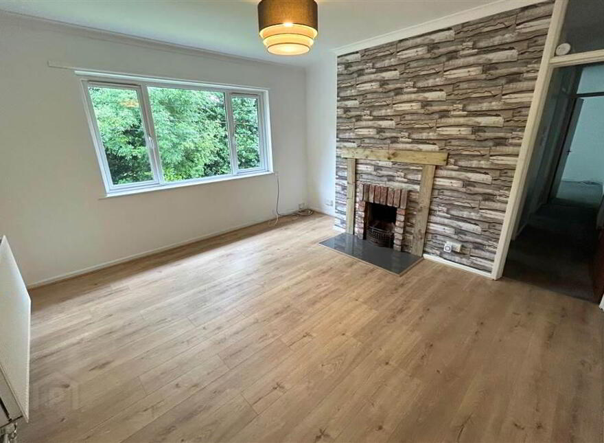 53 Skipperstone Avenue, Bangor, BT19 7HT