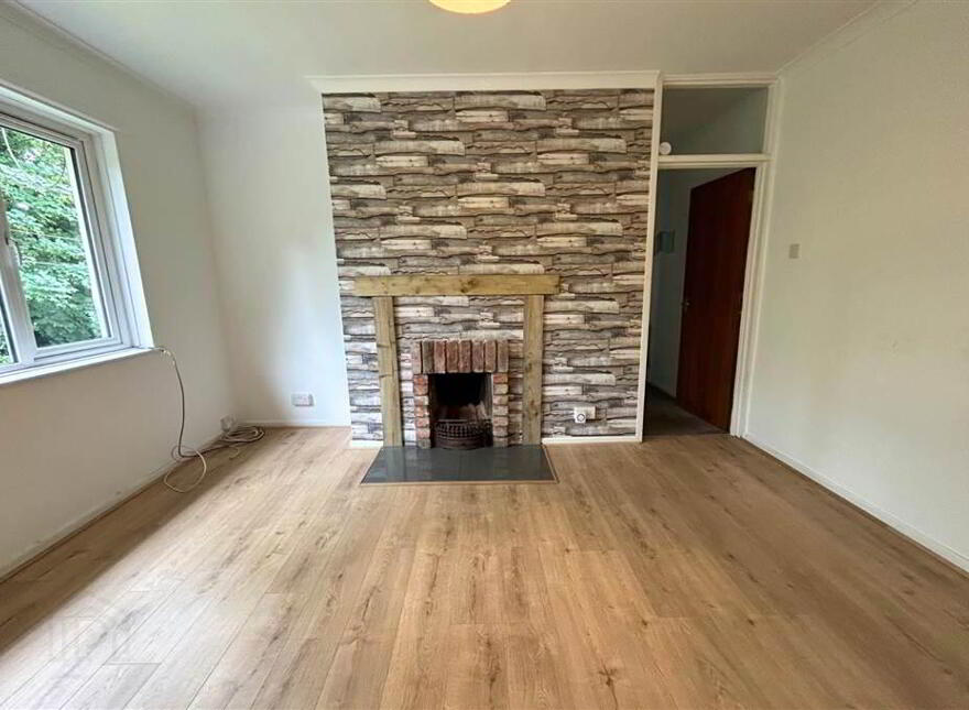 53 Skipperstone Avenue, Bangor, BT19 7HT