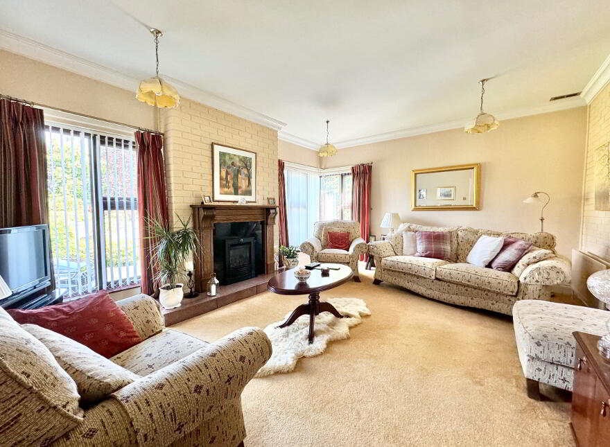 13 Carnalea Road, Omagh, BT78 2BY
