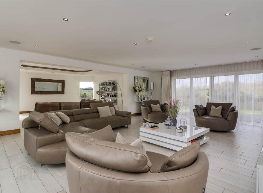 34 Ballysallagh Road, Dromore, BT25 1PD