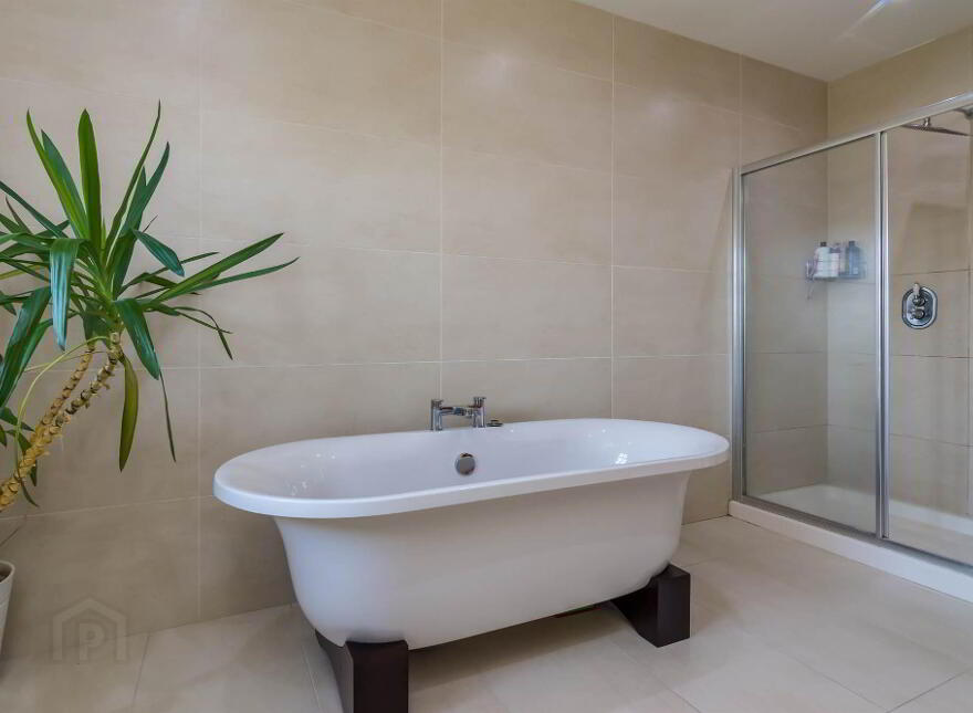 34 Ballysallagh Road, Dromore, BT25 1PD