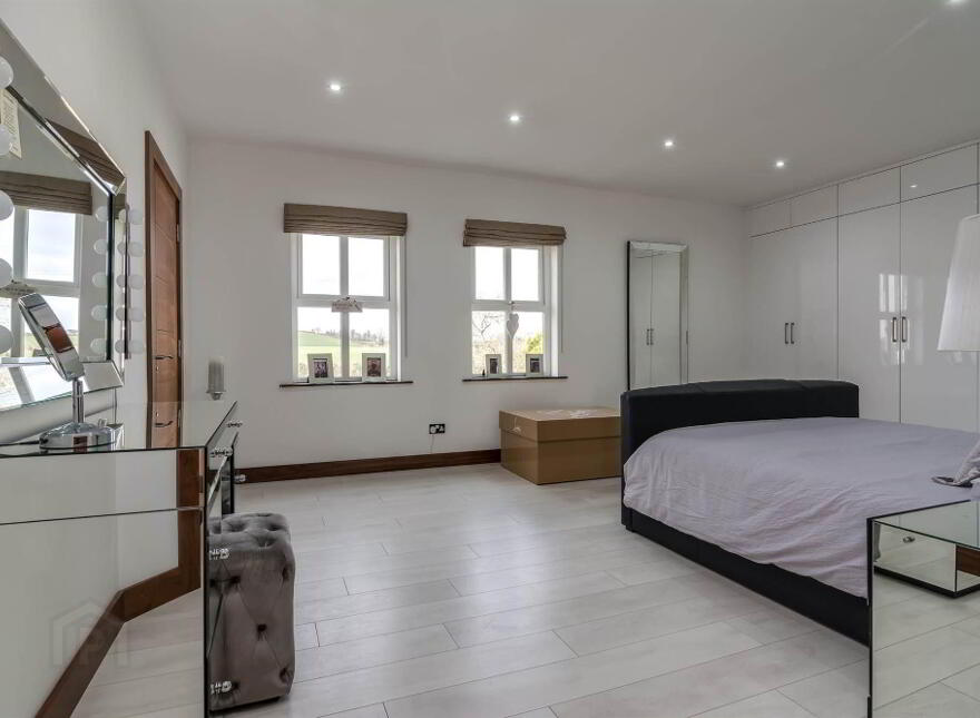 34 Ballysallagh Road, Dromore, BT25 1PD