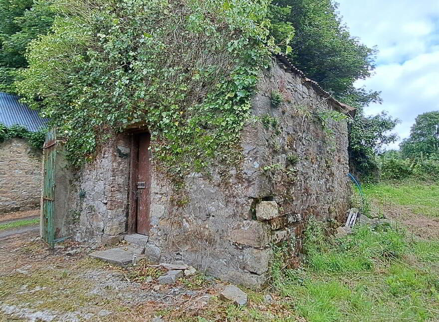 Killargue Village, Dromahair, F91EA00