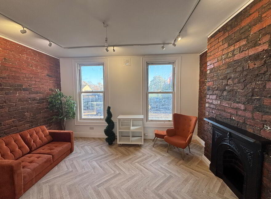 Hot Food Takeaway / Restaurant, 409 Ormeau Road, Refurbished Unit, Belfast, BT7 3GP