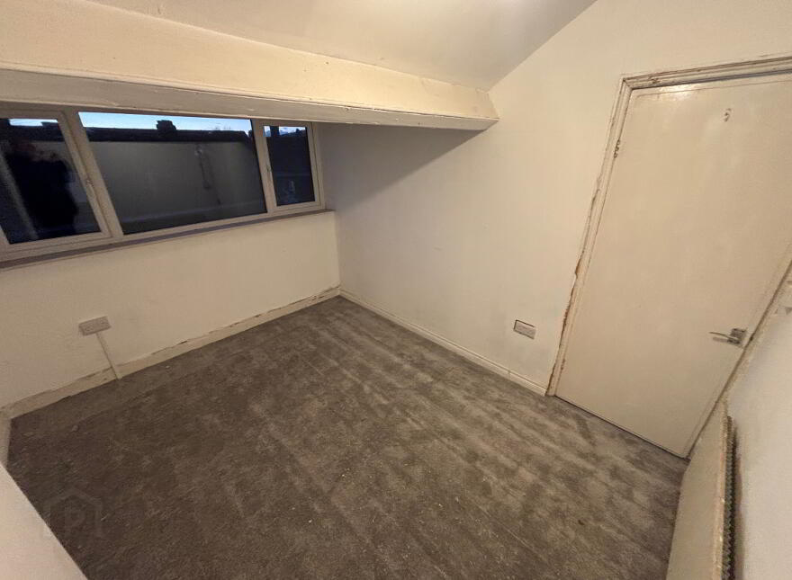 Hot Food Takeaway / Restaurant, 409 Ormeau Road, Refurbished Unit, Belfast, BT7 3GP