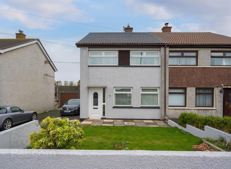 39 Church Road, Moneyreagh, BT23 6BB photo