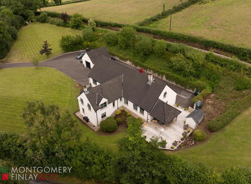 Brambly House, 102 Rabbitburrow Road, Lisbellaw, Enniskillen, BT94 5FL photo