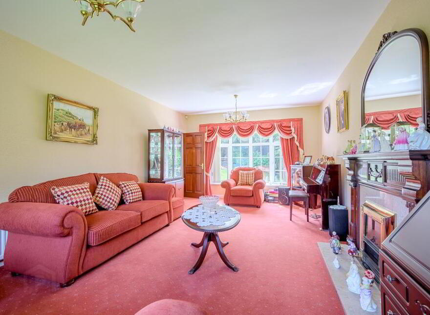 180 Bangor Road, Holywood, BT18 0BY