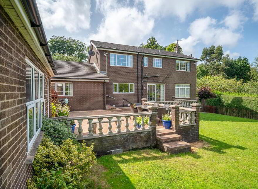 180 Bangor Road, Holywood, BT18 0BY