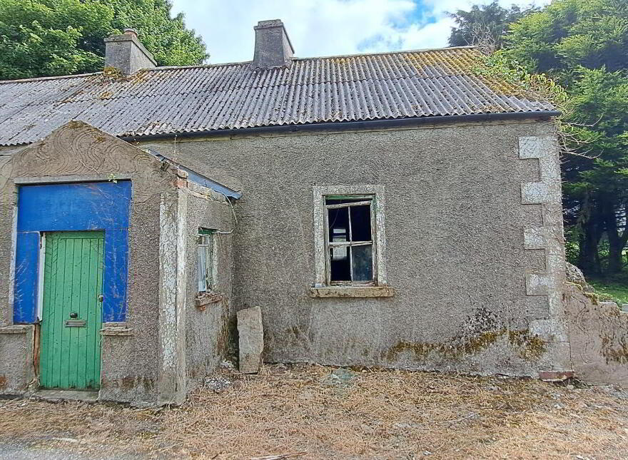 Killargue Village, Dromahair, F91EA00 photo