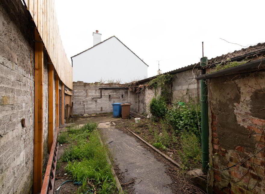 49 Scotch Street, Downpatrick, BT30 6AN