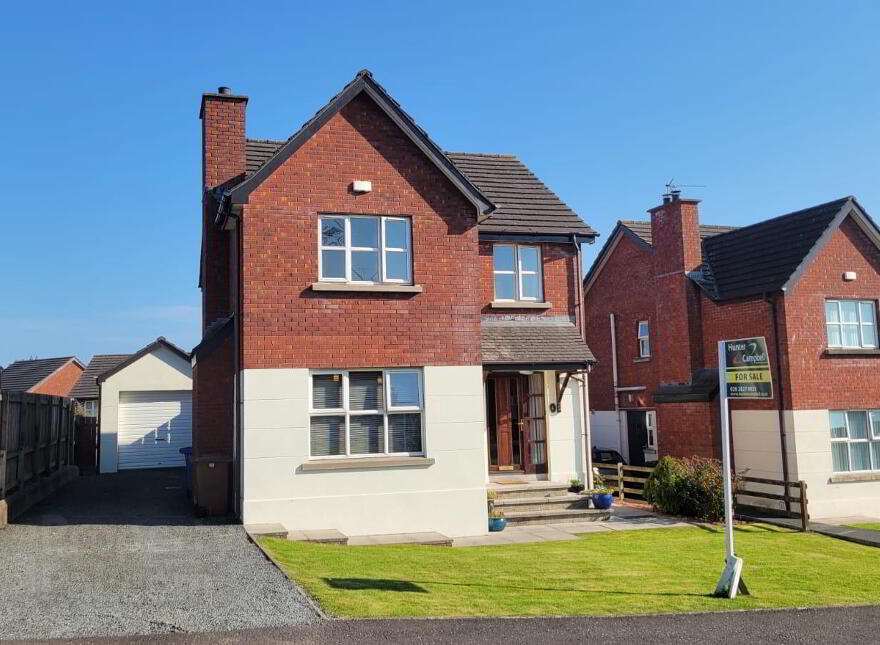 6 Porter Crescent, Larne, BT40 2TZ photo