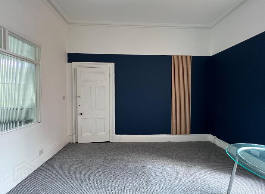 52 Elmwood Avenue, Belfast, BT9 6AZ