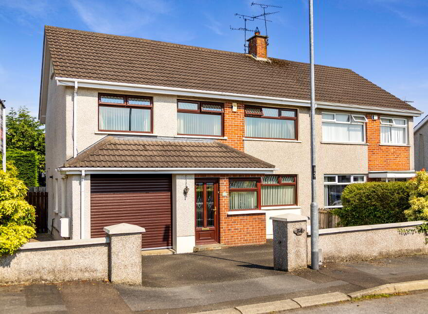 54 Grangegorm Drive, Ballymena, BT42 2EF photo