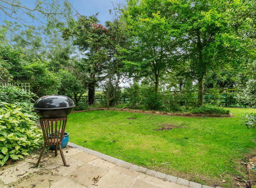 Ashvale, 3 Ballydoonan Road, Greyabbey, Newtownards, BT22 2LP